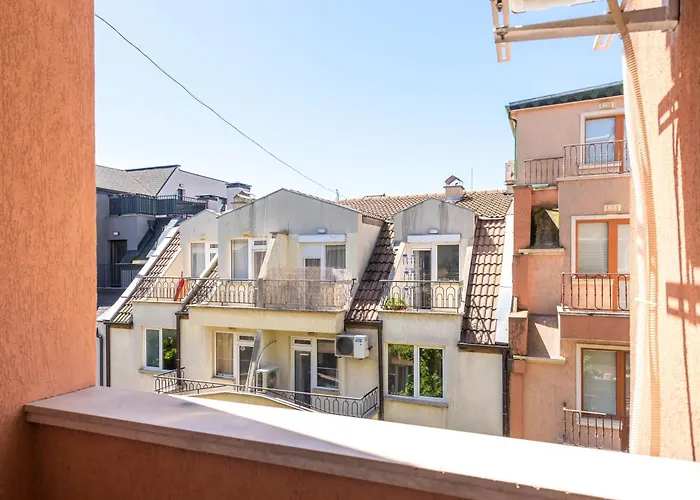 Edelweiss With Free Garage Lejlighed Varna