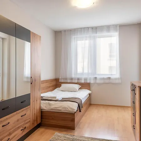 Edelweiss With Free Garage *